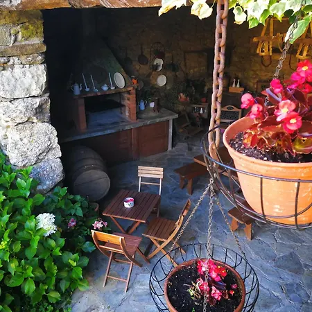 Casa Vixide Kır Evi